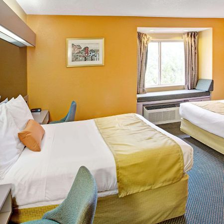 Microtel Inn & Suites By Wyndham Gatlinburg Eksteriør bilde