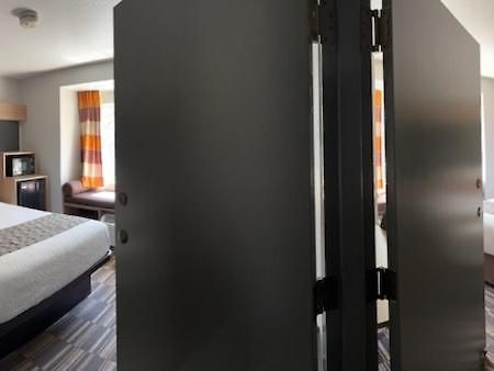Microtel Inn & Suites By Wyndham Gatlinburg Eksteriør bilde