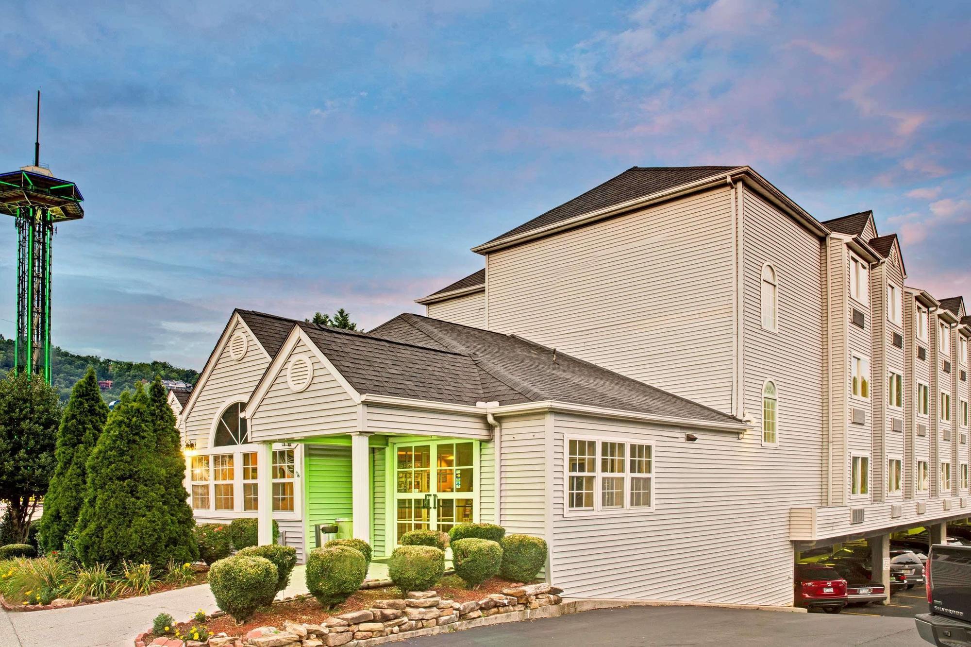 Microtel Inn & Suites By Wyndham Gatlinburg Eksteriør bilde